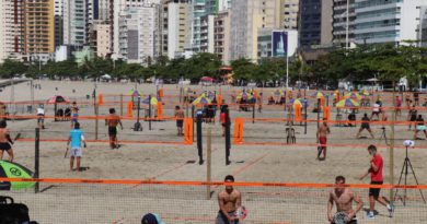 Torneio internacional de Beach Tennis em Balneário Camboriú